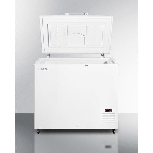 Summit 8.4 Cu.Ft. Chest Freezer EL21LT