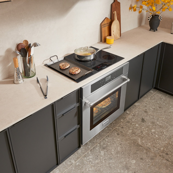 Thor Kitchen - 30 Inch. Professional Electric Cooktop With 4 Burners in Black - TEC30