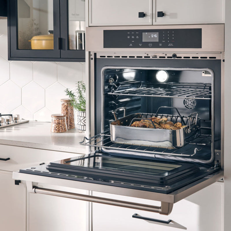 Thor Kitchen - 30 Inch. Professional Self-Cleaning Wall Oven in Stainless Steel - HEW3001